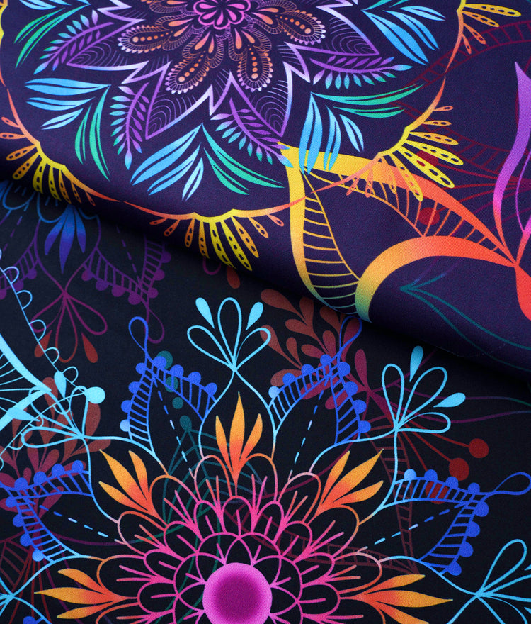 Performance - RAINBOW CIRCLES SCHWARZ