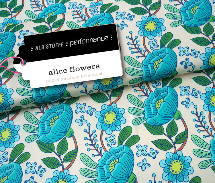 Performance - ALICE FLOWERS WHITE