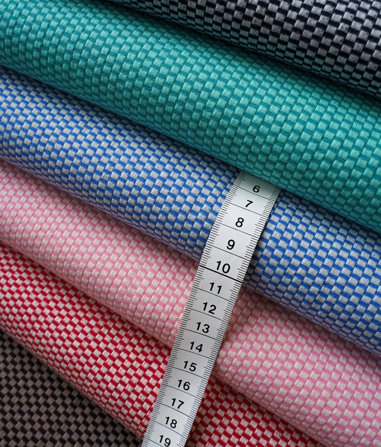 Wonderland - CHESS BOARD KNIT