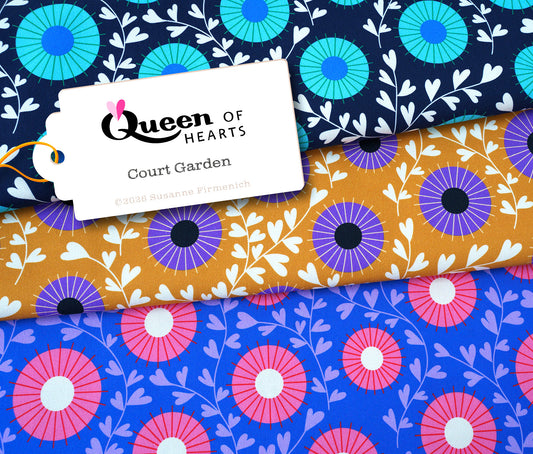 Queen of Hearts - COURT GARDEN - Canvas