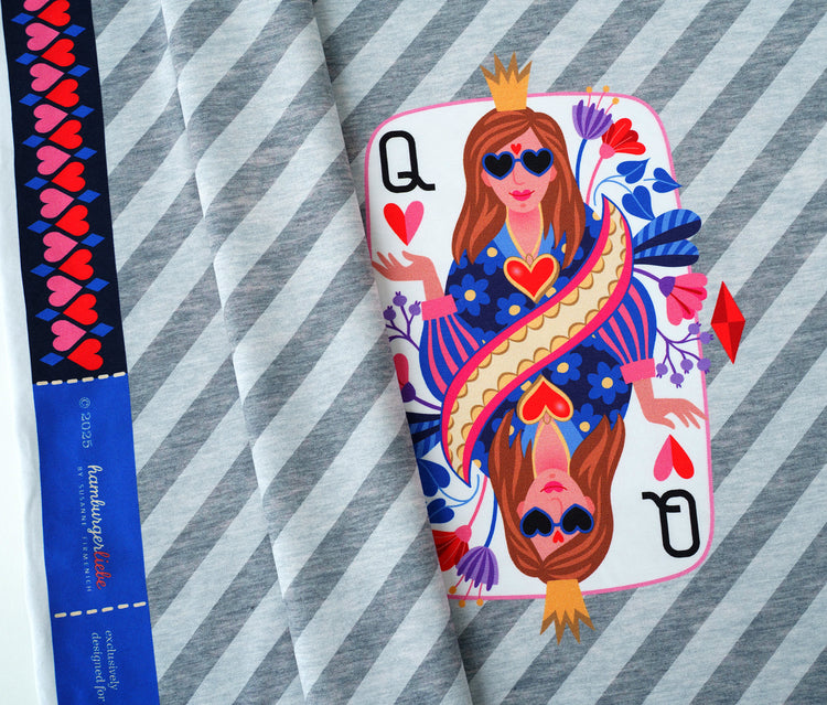 Queen of Hearts - Panel - Sweat